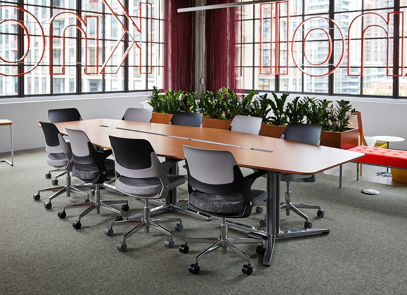 Knoll Ollo Shell Back 04 environmental